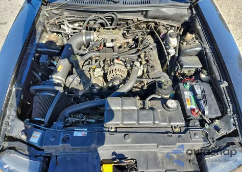 2000 Ford Mustang Gt z USA, uszkodzony, nr VIN 1FAFP45X5YF192873